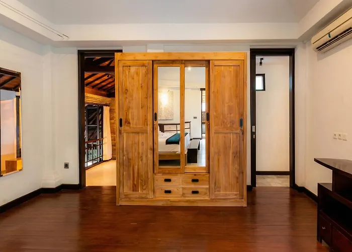 Frangipani Villa Seminyak (Bali)