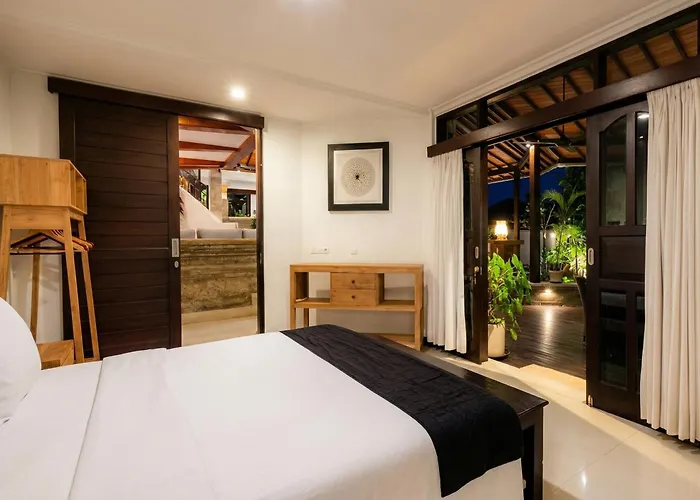 Frangipani * Seminyak (Bali)